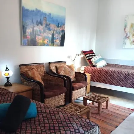 Apartment Amazing 3 Bedroom Townhouse Close To Burriana,